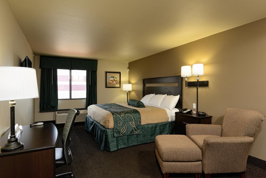 Travelodge By Wyndham Clinton Valley West Court Exterior foto